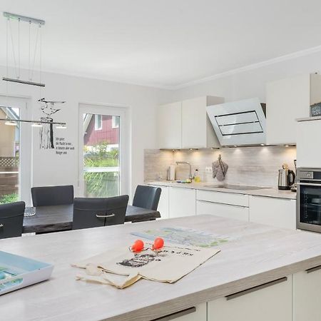 Kaept'N Kalle Ferienwohnungen Zingst Esterno foto