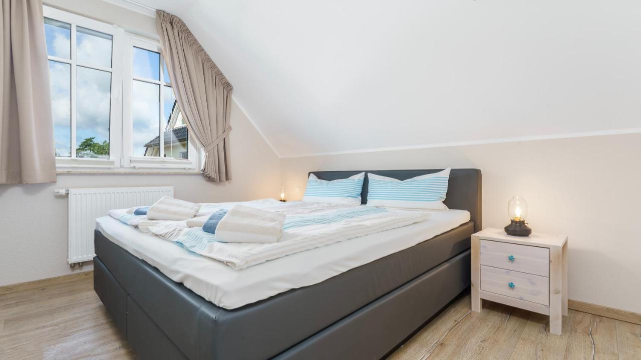 Kaept'N Kalle Ferienwohnungen Zingst Esterno foto