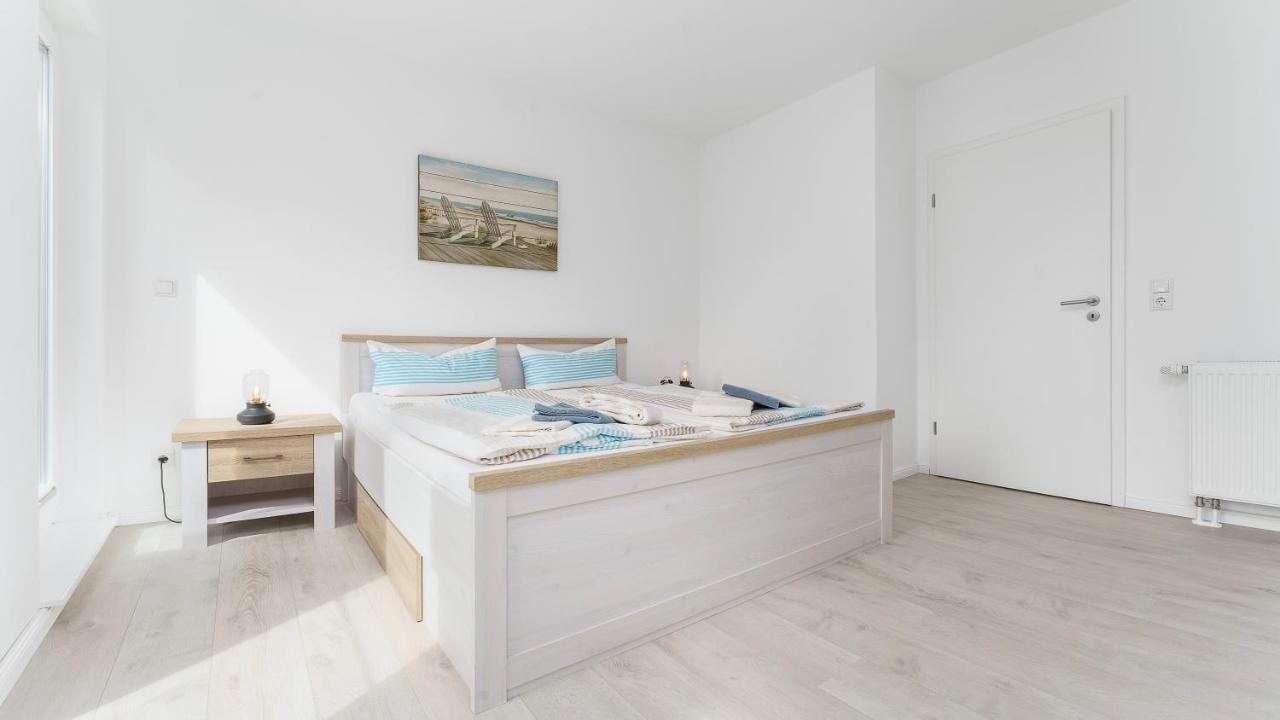 Kaept'N Kalle Ferienwohnungen Zingst Esterno foto
