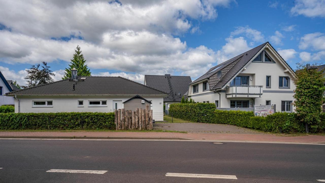 Kaept'N Kalle Ferienwohnungen Zingst Esterno foto