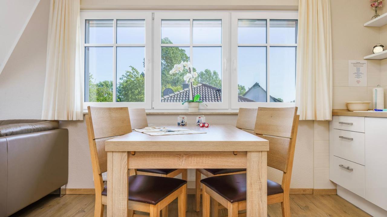 Kaept'N Kalle Ferienwohnungen Zingst Esterno foto